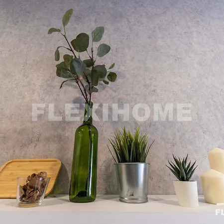 Klia, Klia2, Netflix-Horizon Suites Sepang, Designed Studio, By Flexihome-My Exterior photo